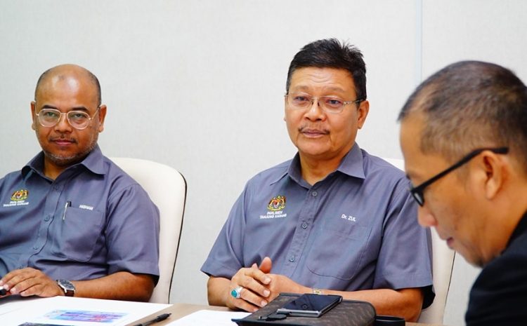  Kunjungan Hormat YB Dato’ Dr. Zulkafperi ke Ibupejabat Majlis Perbandaran Kuala Selangor